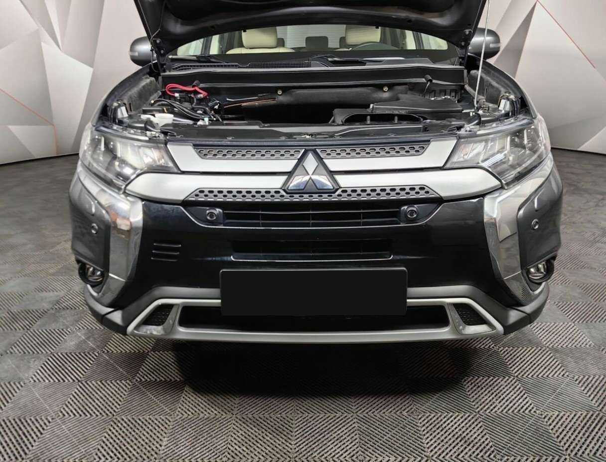 Mitsubishi Outlander 2019 года с пробегом. Фото: #17