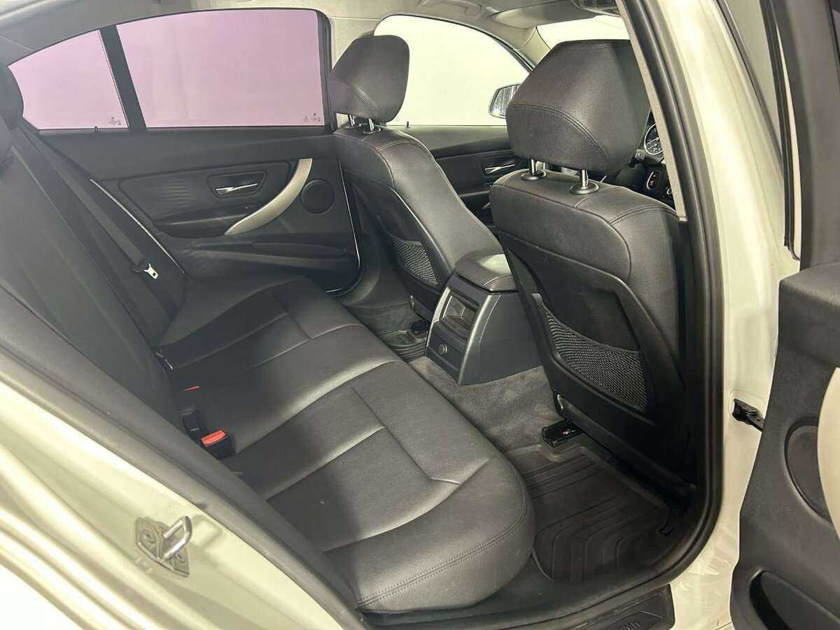 BMW 3 серии 2014 года с пробегом. Фото: #16