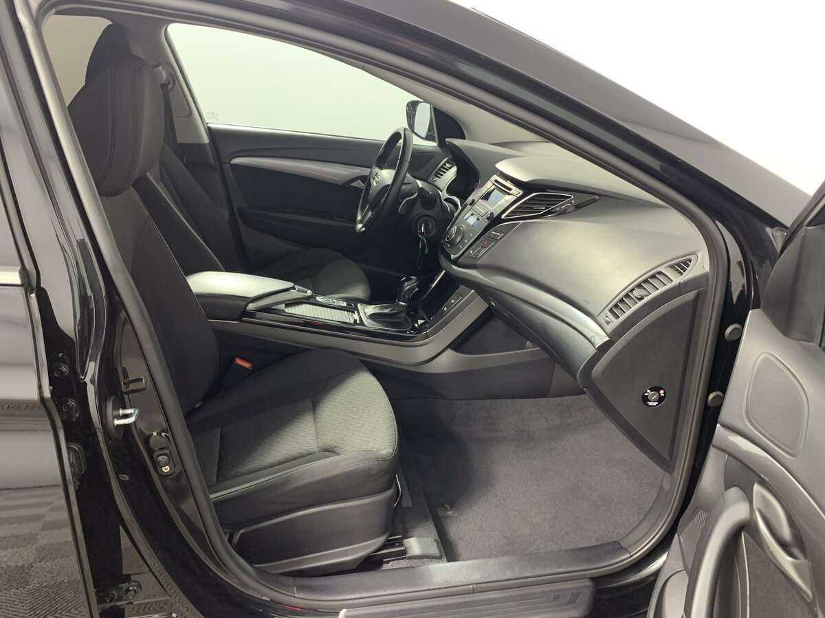 Б/У Хендай ай40 2016 года. Фото: #13