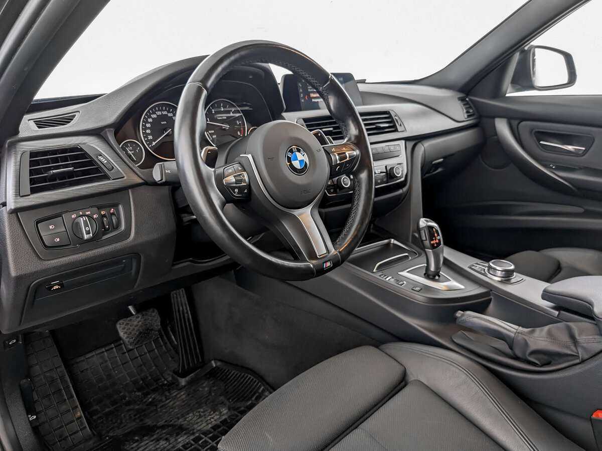BMW 3 серии 2019 года с пробегом. Фото: #12