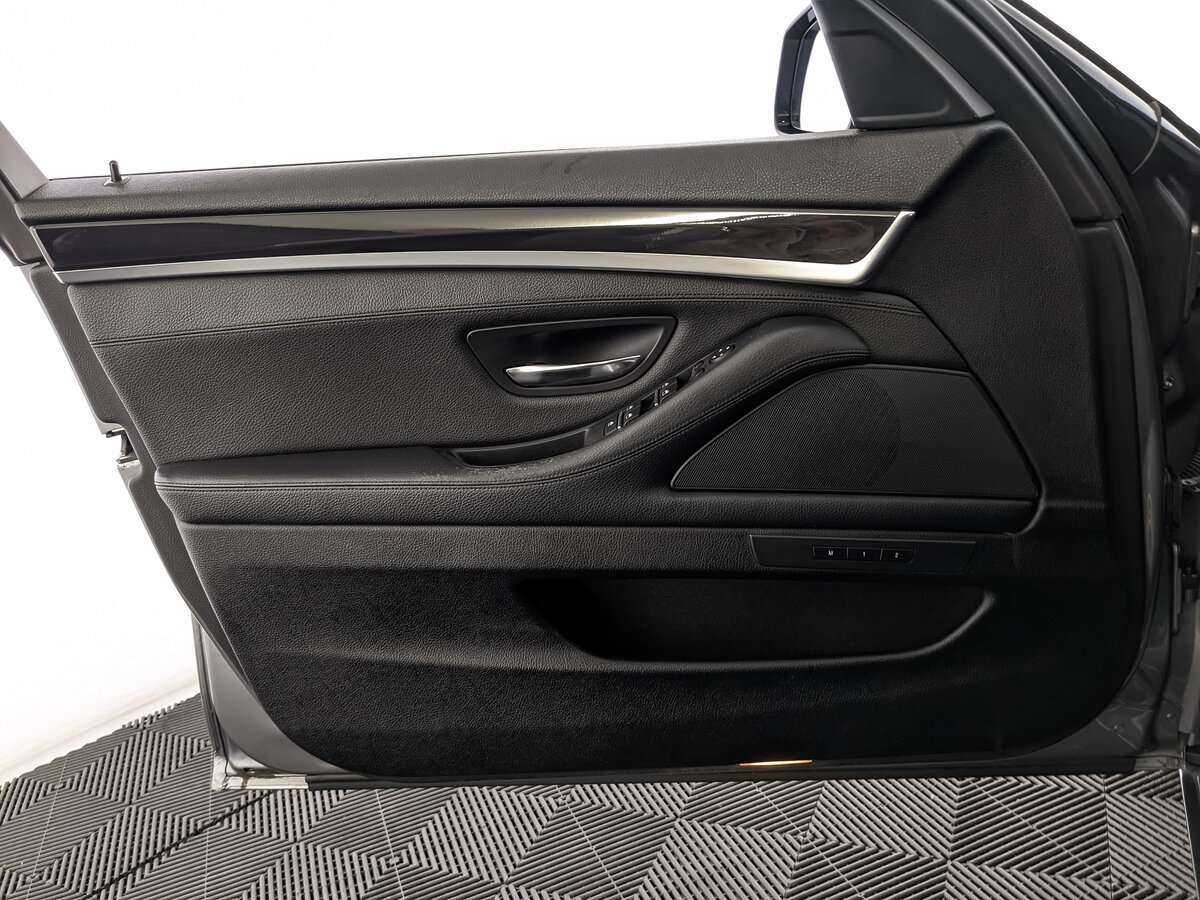 BMW 5 серии 2014 года с пробегом. Фото: #13