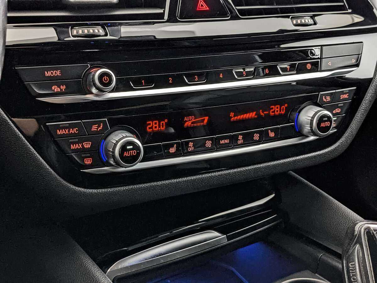 BMW 5 серии 2017 года с пробегом. Фото: #16