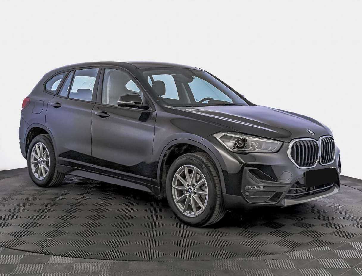 BMW X1 2021 года с пробегом. Фото: #2