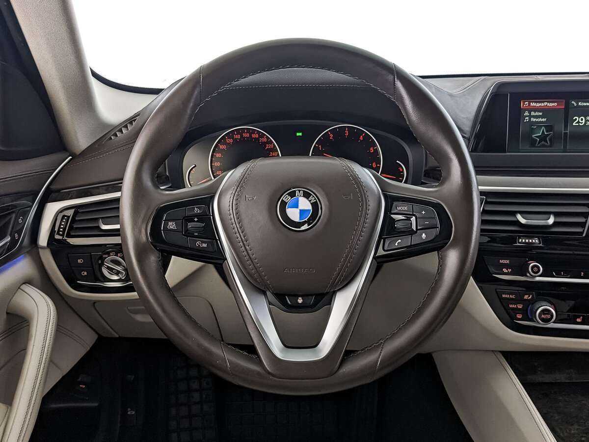 BMW 5 серии 2017 года с пробегом. Фото: #17