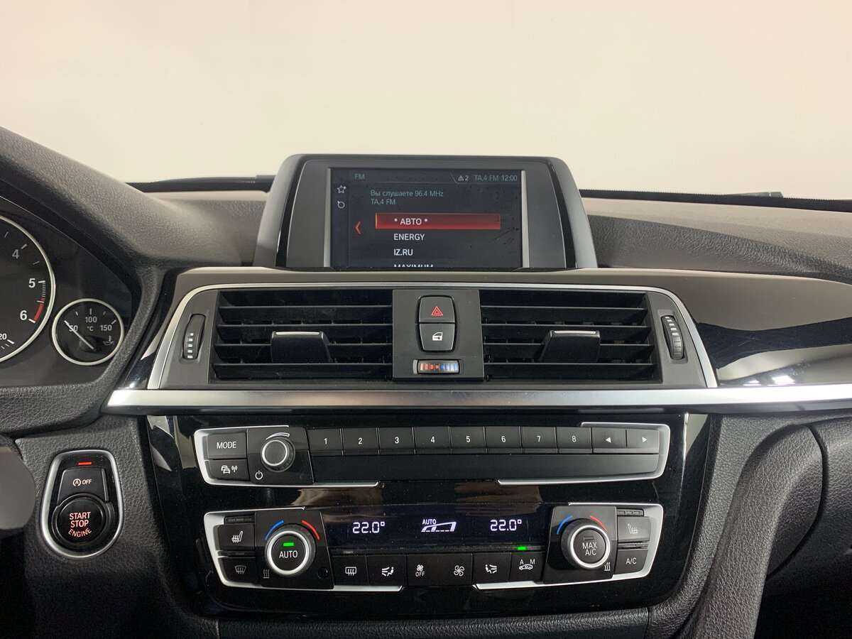 BMW 3 серии 2017 года с пробегом. Фото: #12