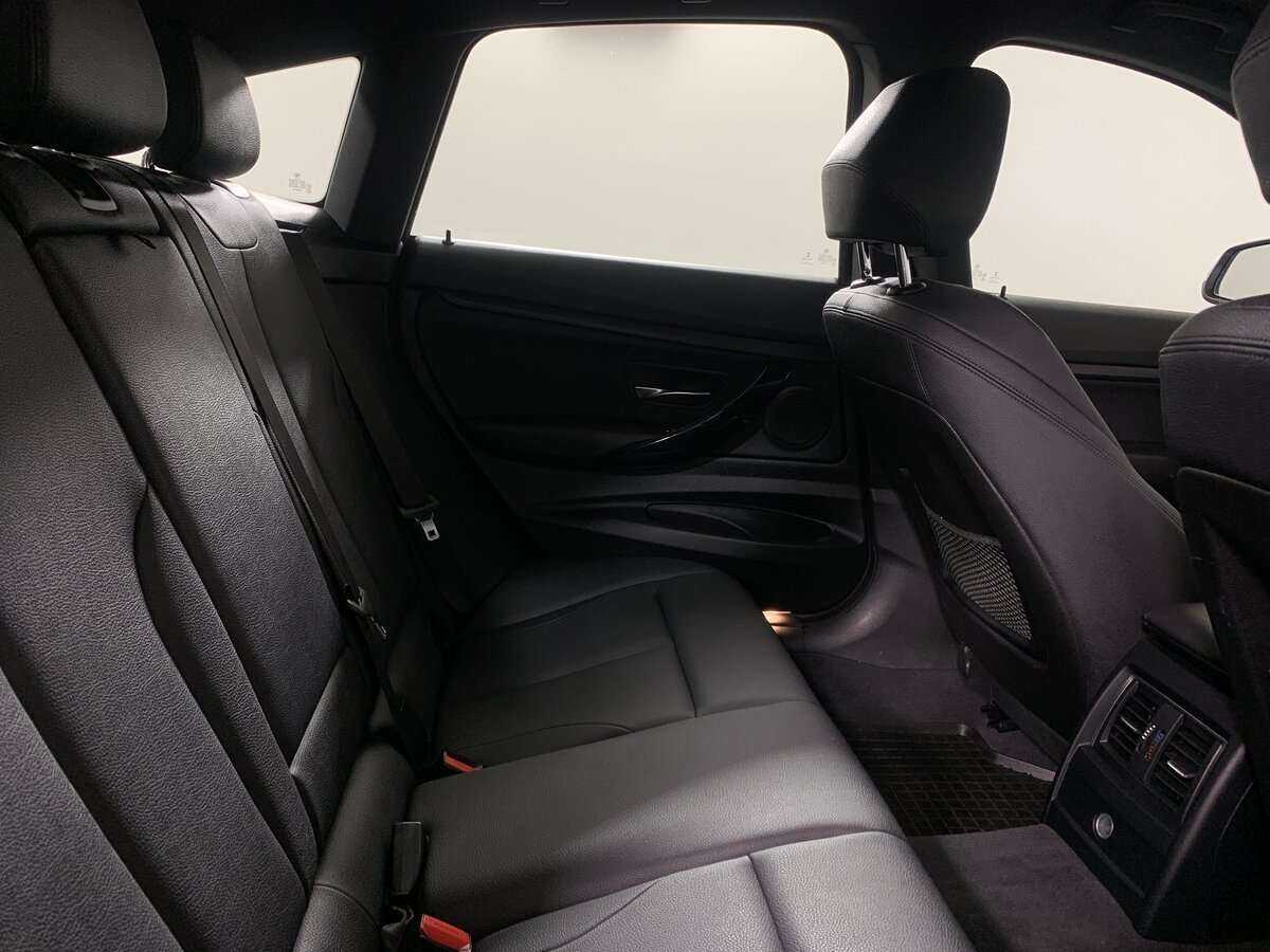 BMW 3 серии 2017 года с пробегом. Фото: #14