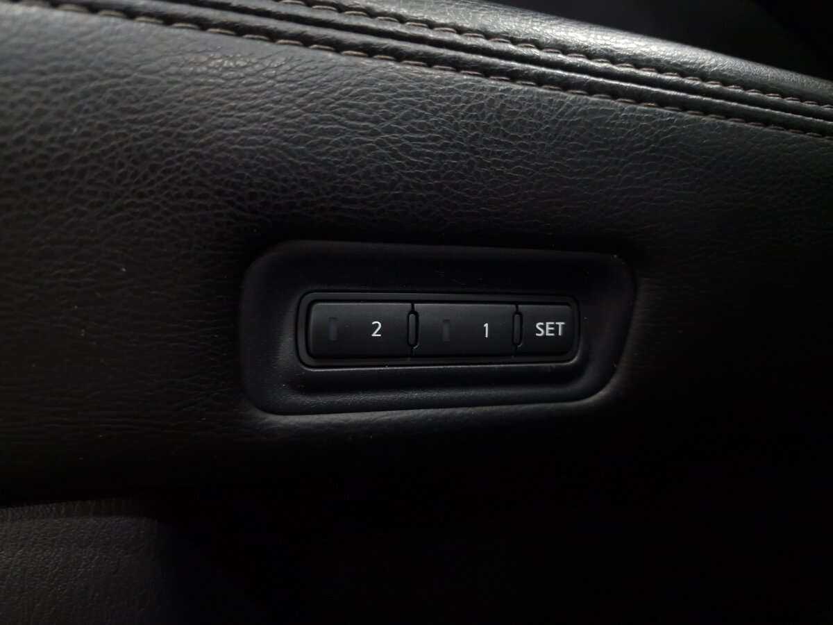 Nissan Pathfinder 2014 года с пробегом. Фото: #11