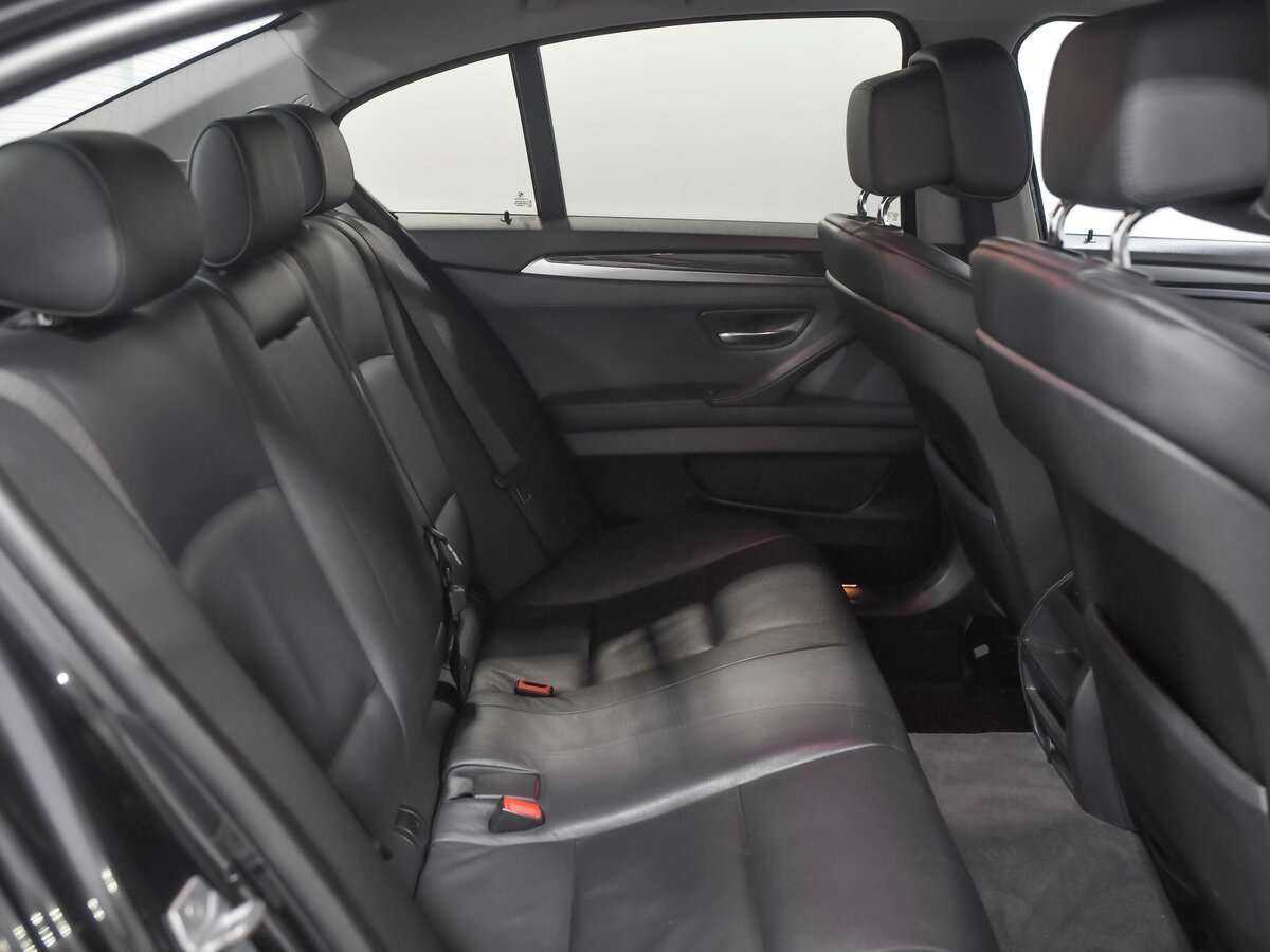 BMW 5 серии 2013 года с пробегом. Фото: #13