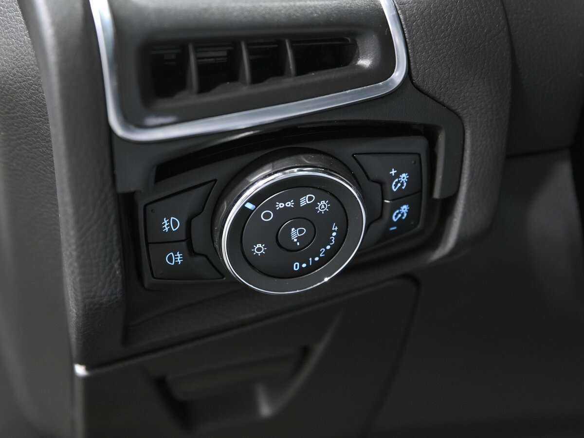 Ford Focus 2013 года с пробегом. Фото: #12