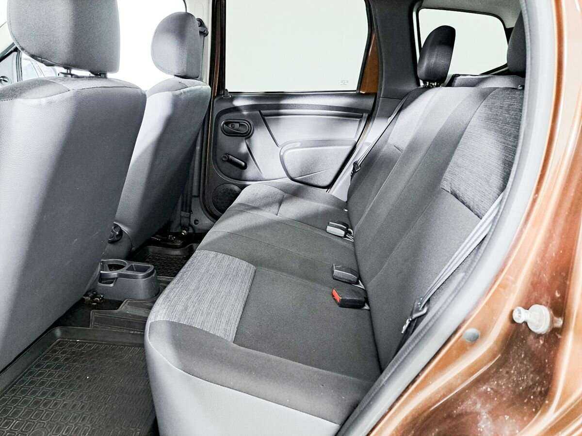 Б/У Рено Дастер 2014 года. Фото: #9