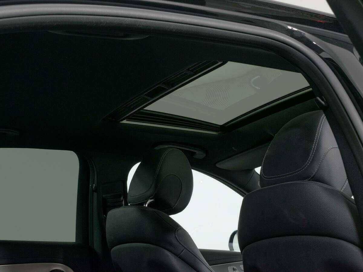 Mercedes-Benz E-Класс 2017 года с пробегом. Фото: #9