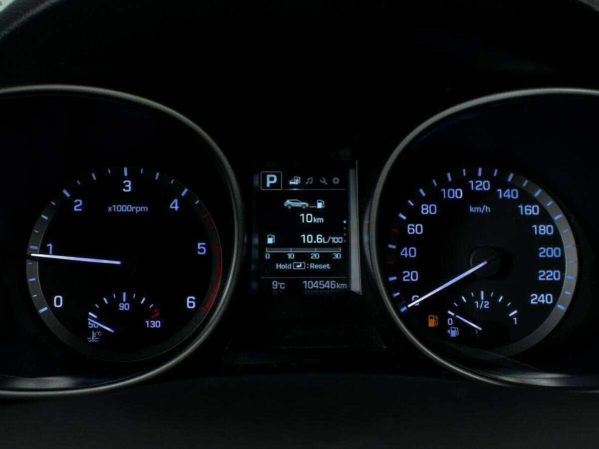 Hyundai Santa Fe 2017 года с пробегом. Фото: #10