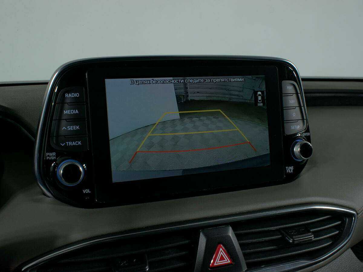 Hyundai Santa Fe 2018 года с пробегом. Фото: #23