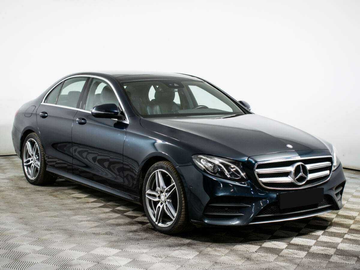 Mercedes-Benz E-Класс 2016 года с пробегом. Фото: #2