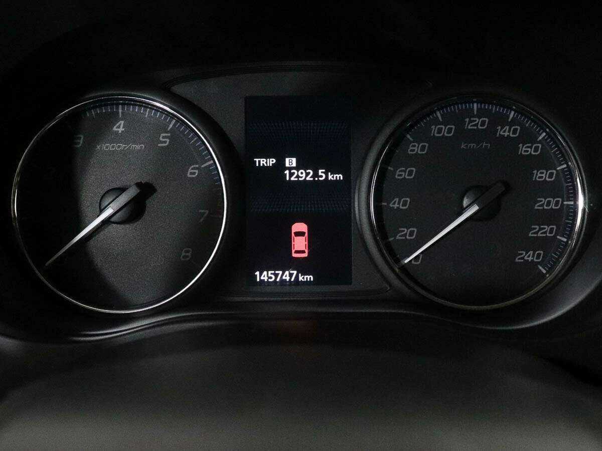 Mitsubishi Outlander 2015 года с пробегом. Фото: #8