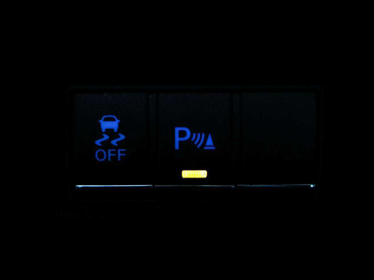 Infiniti Q70 2014 года с пробегом. Фото: #15