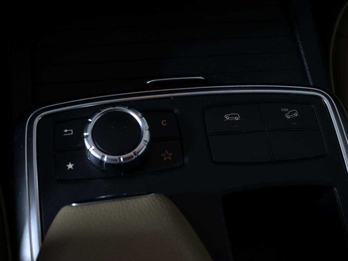 Mercedes-Benz M-Класс 2012 года с пробегом. Фото: #23