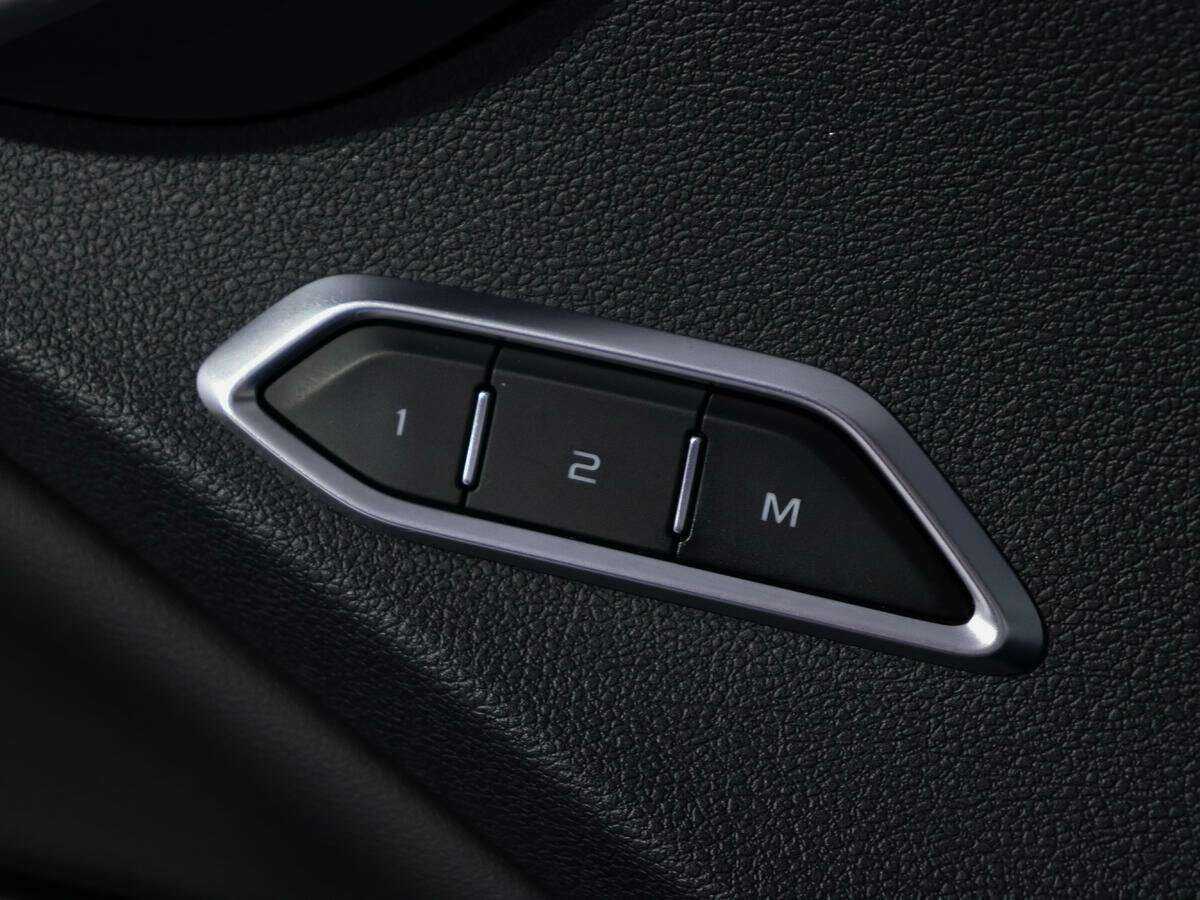 Geely Tugella 2021 года с пробегом. Фото: #15