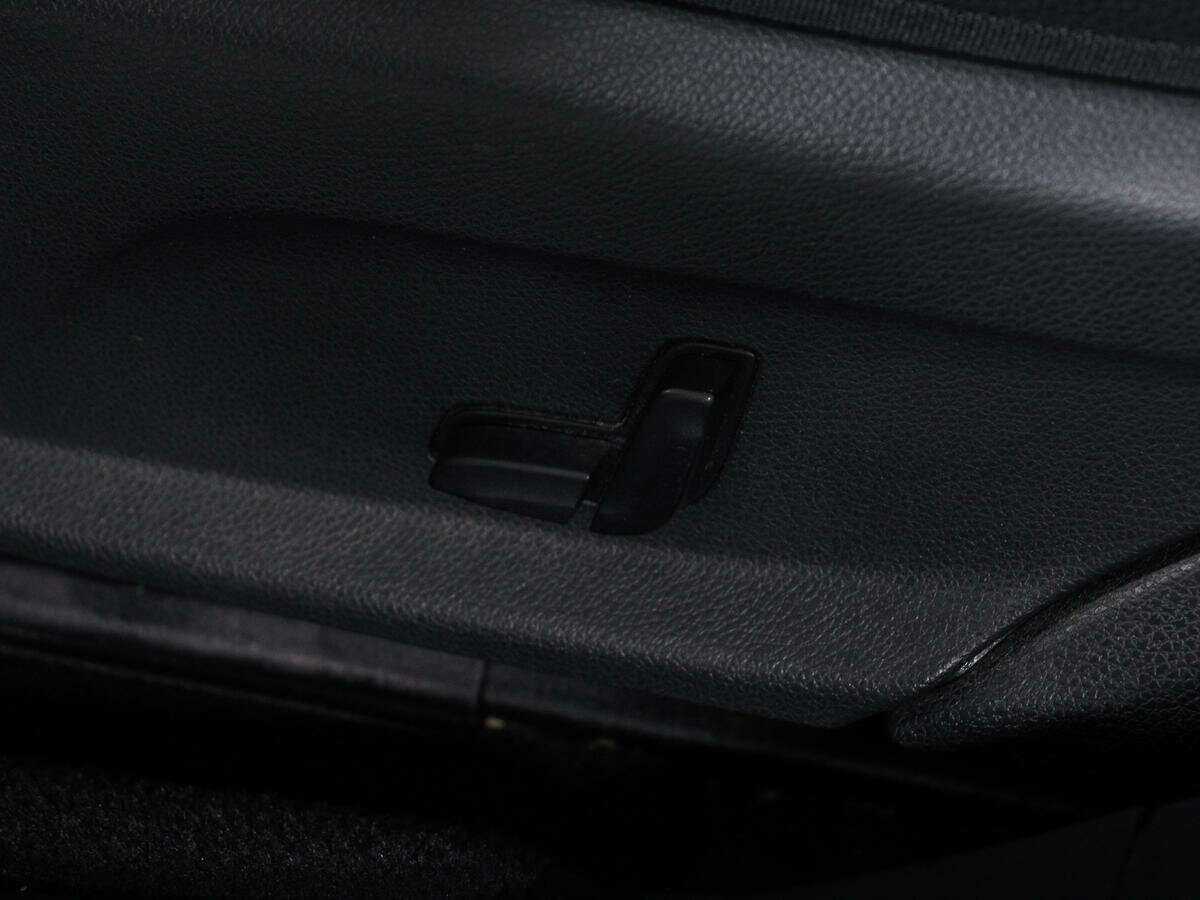 Mercedes-Benz E-Класс 2016 года с пробегом. Фото: #18