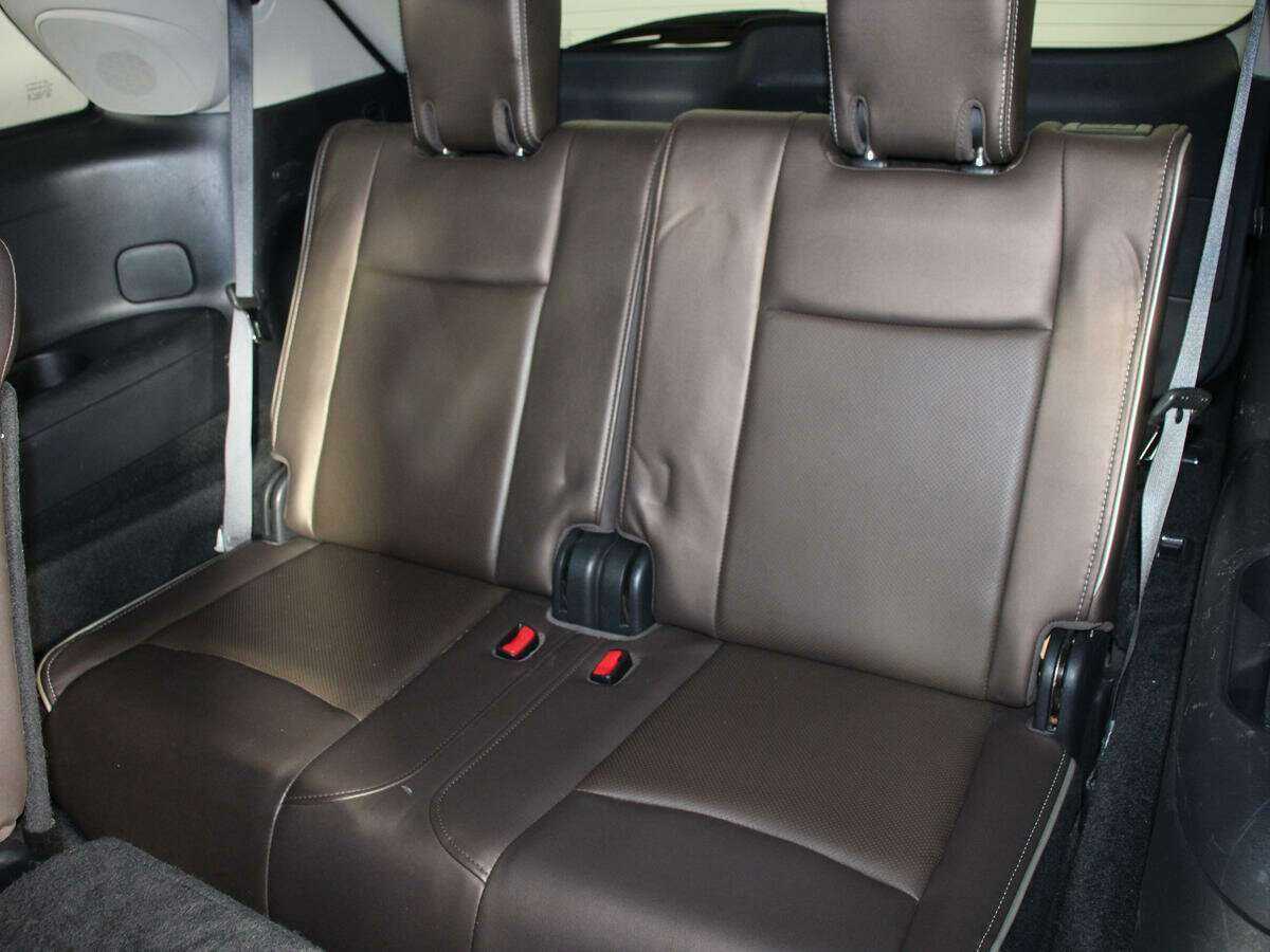 Infiniti QX60 2018 года с пробегом. Фото: #6