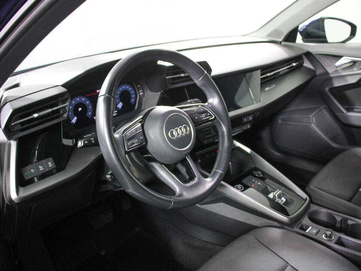 Audi A3 2021 года с пробегом. Фото: #13