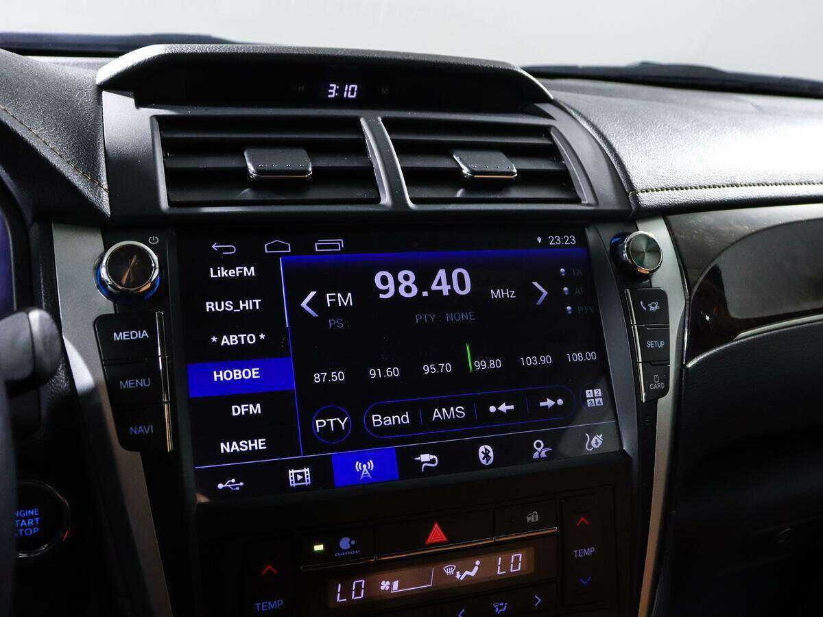 Б/У Тойота Камри 2016 года. Фото: #15