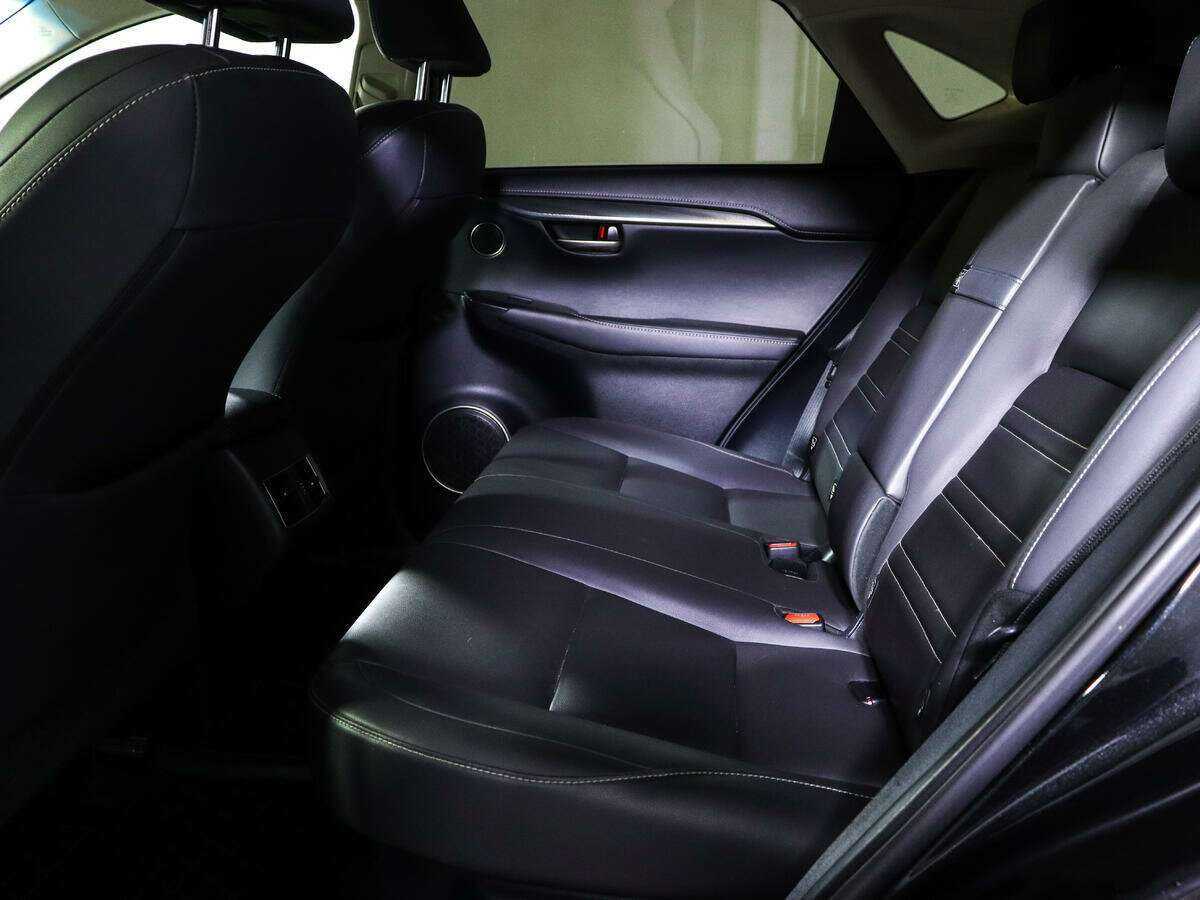 Lexus NX 2017 года с пробегом. Фото: #7