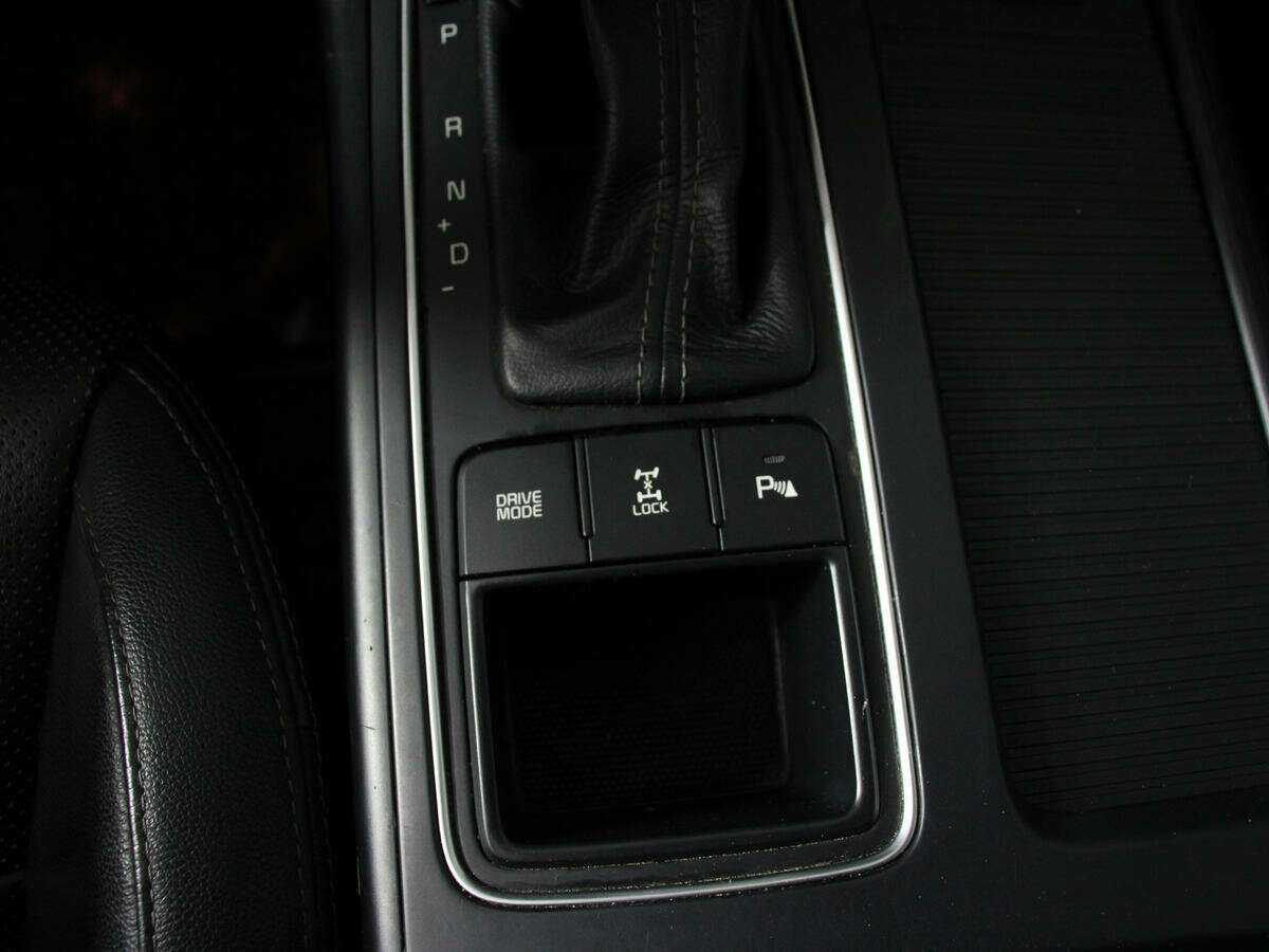 Kia Sorento 2017 года с пробегом. Фото: #22