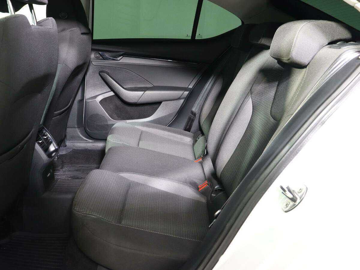 Skoda Octavia 2021 года с пробегом. Фото: #8