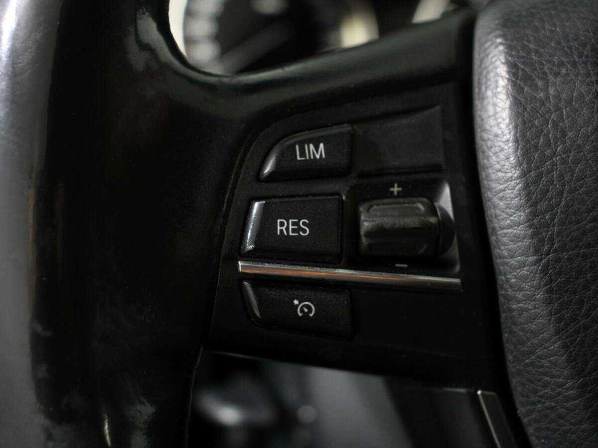 BMW 5 серии 2012 года с пробегом. Фото: #16