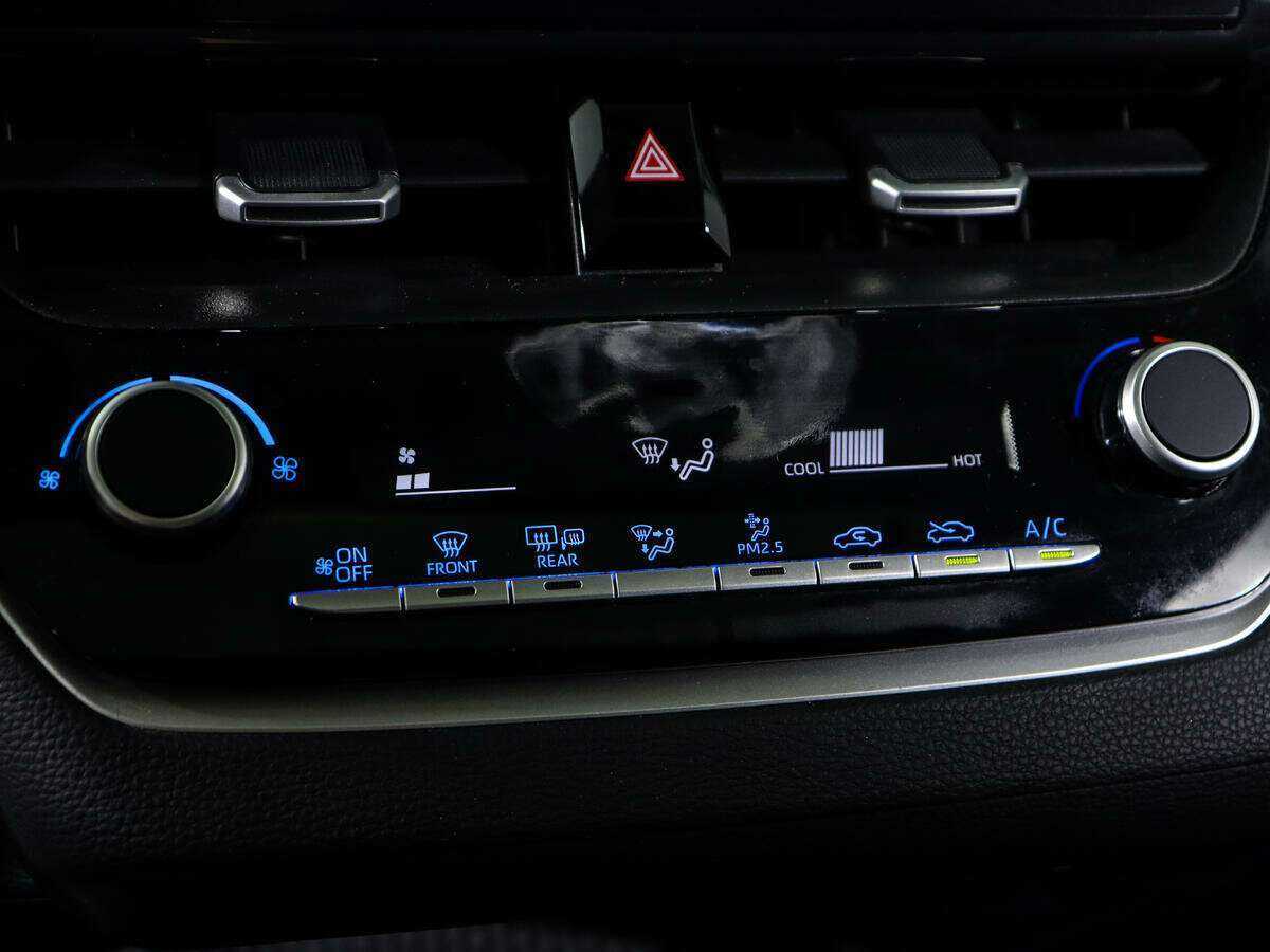 Toyota Corolla 2022 года с пробегом. Фото: #14