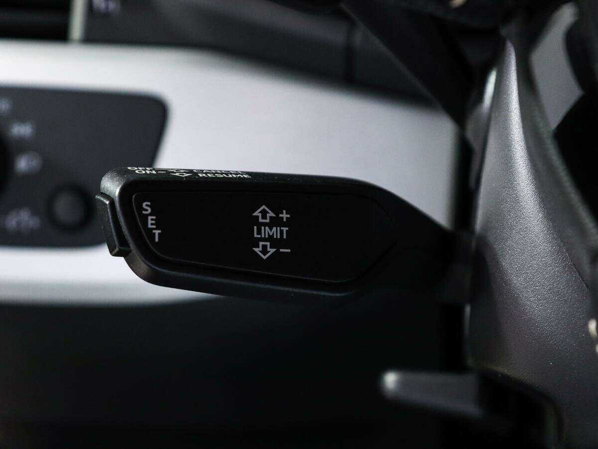 Audi A4 2017 года с пробегом. Фото: #17