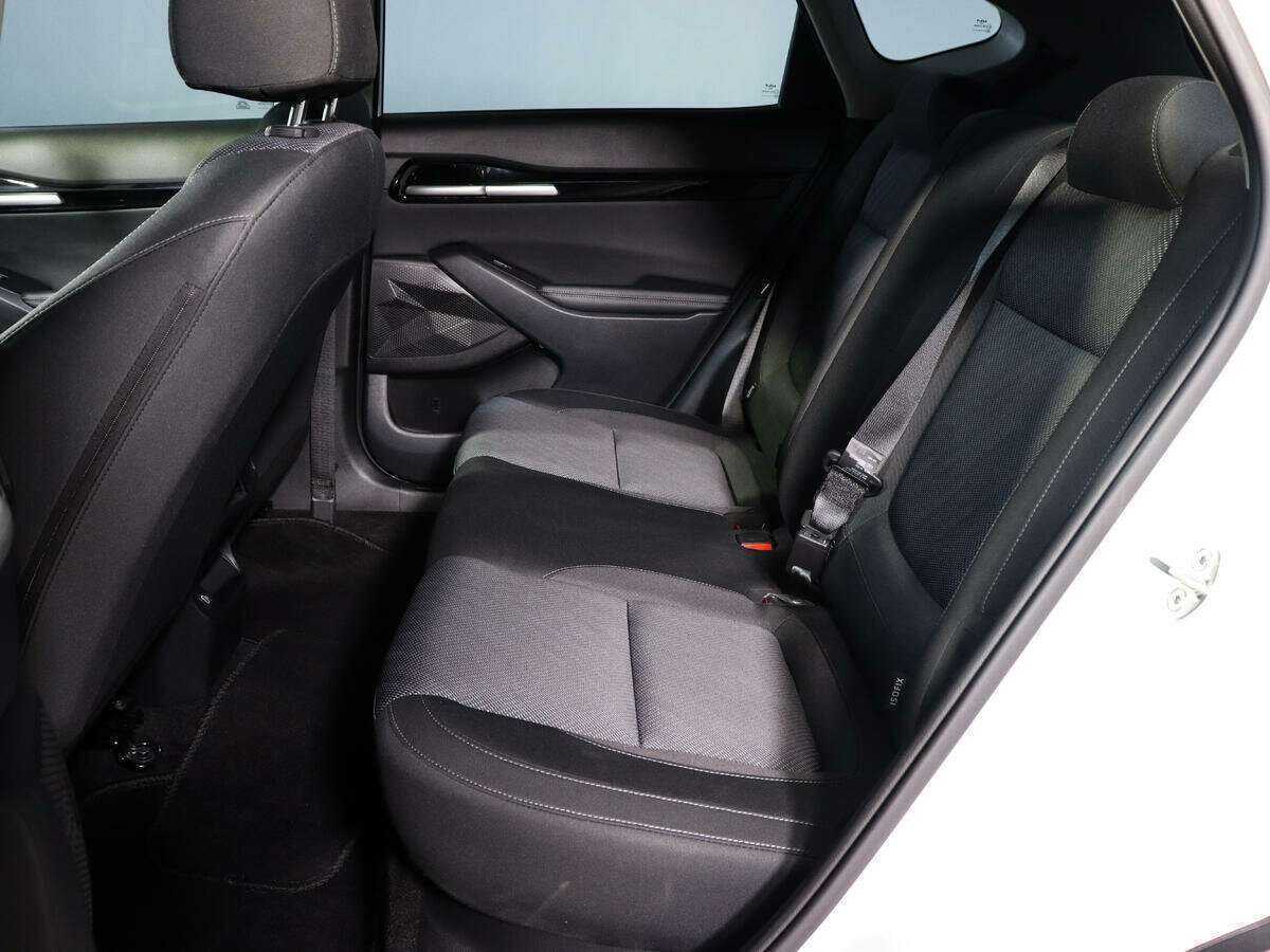 Kia Seltos 2023 года с пробегом. Фото: #9