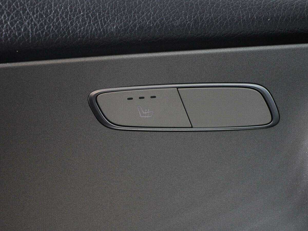 Mercedes-Benz E-Класс 2020 года с пробегом. Фото: #21