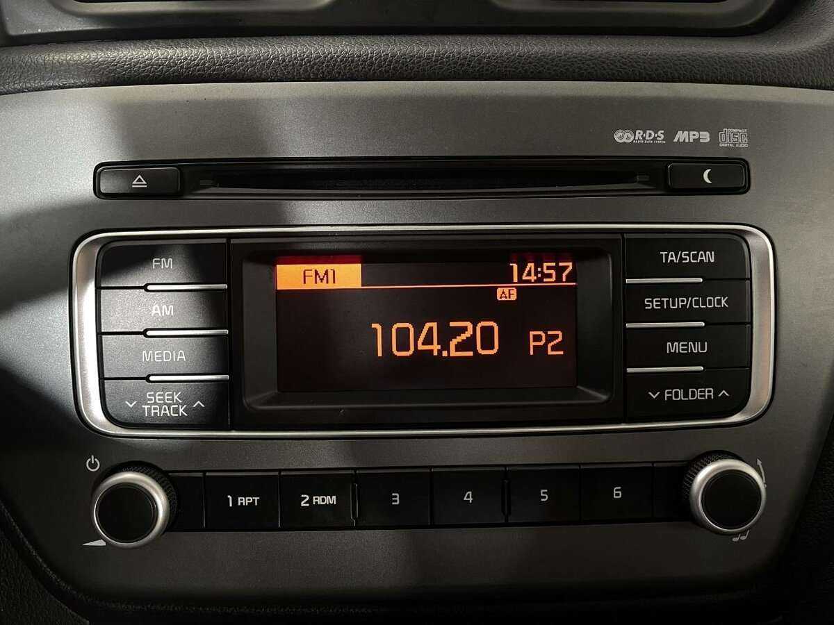 Б/У Киа Рио 2017 года. Фото: #10