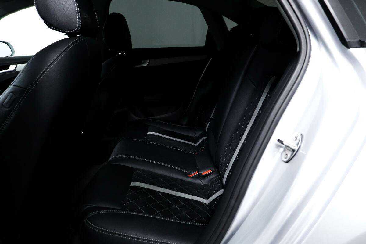 Audi A4 2013 года с пробегом. Фото: #9