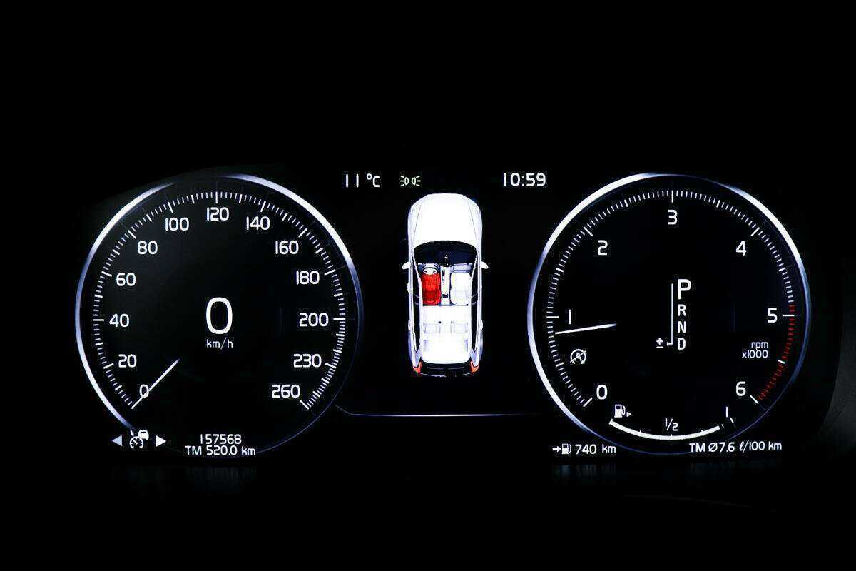 Volvo XC60 2018 года с пробегом. Фото: #9