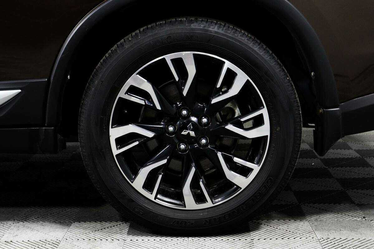 Mitsubishi Outlander 2022 года с пробегом. Фото: #14