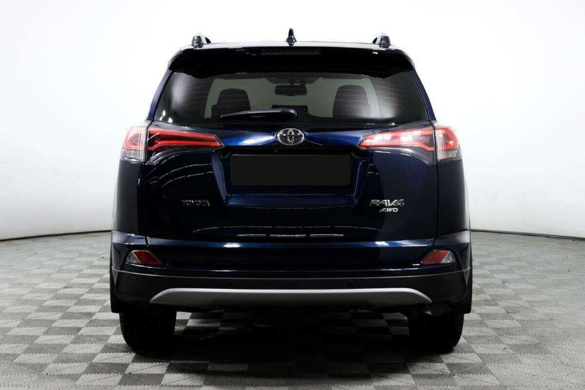 Toyota RAV4 2019 года с пробегом. Фото: #5