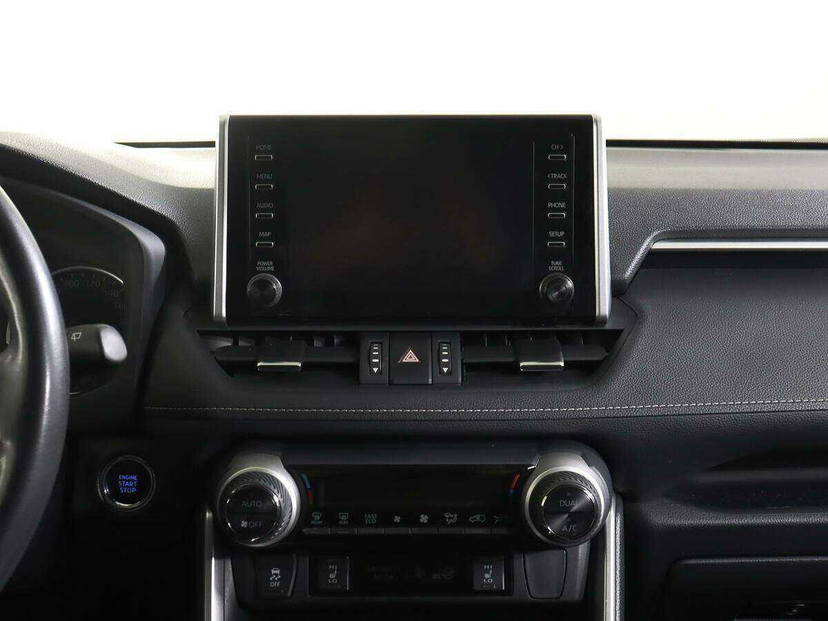 Toyota RAV4 2020 года с пробегом. Фото: #13