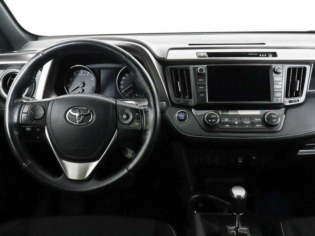 Toyota RAV4 2019 года с пробегом. Фото: #8