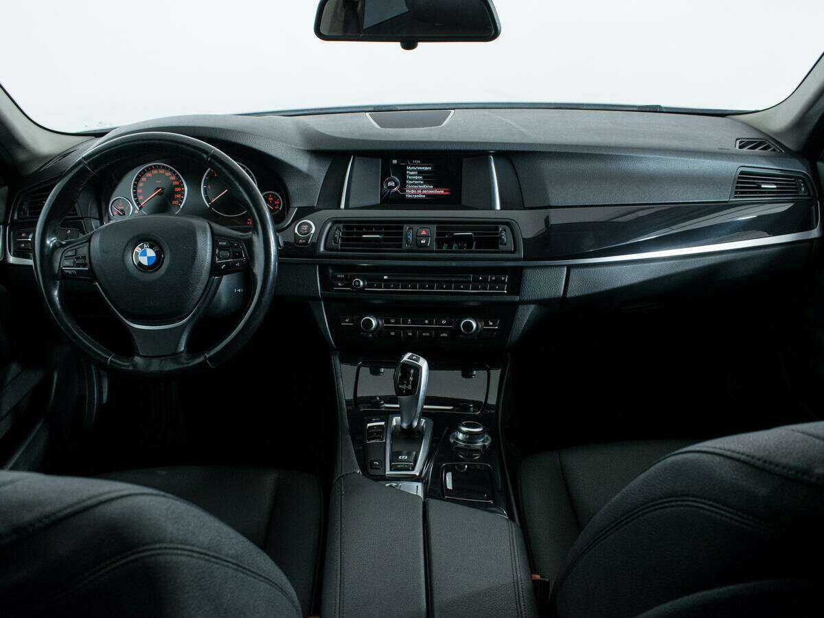 BMW 5 серии 2016 года с пробегом. Фото: #11