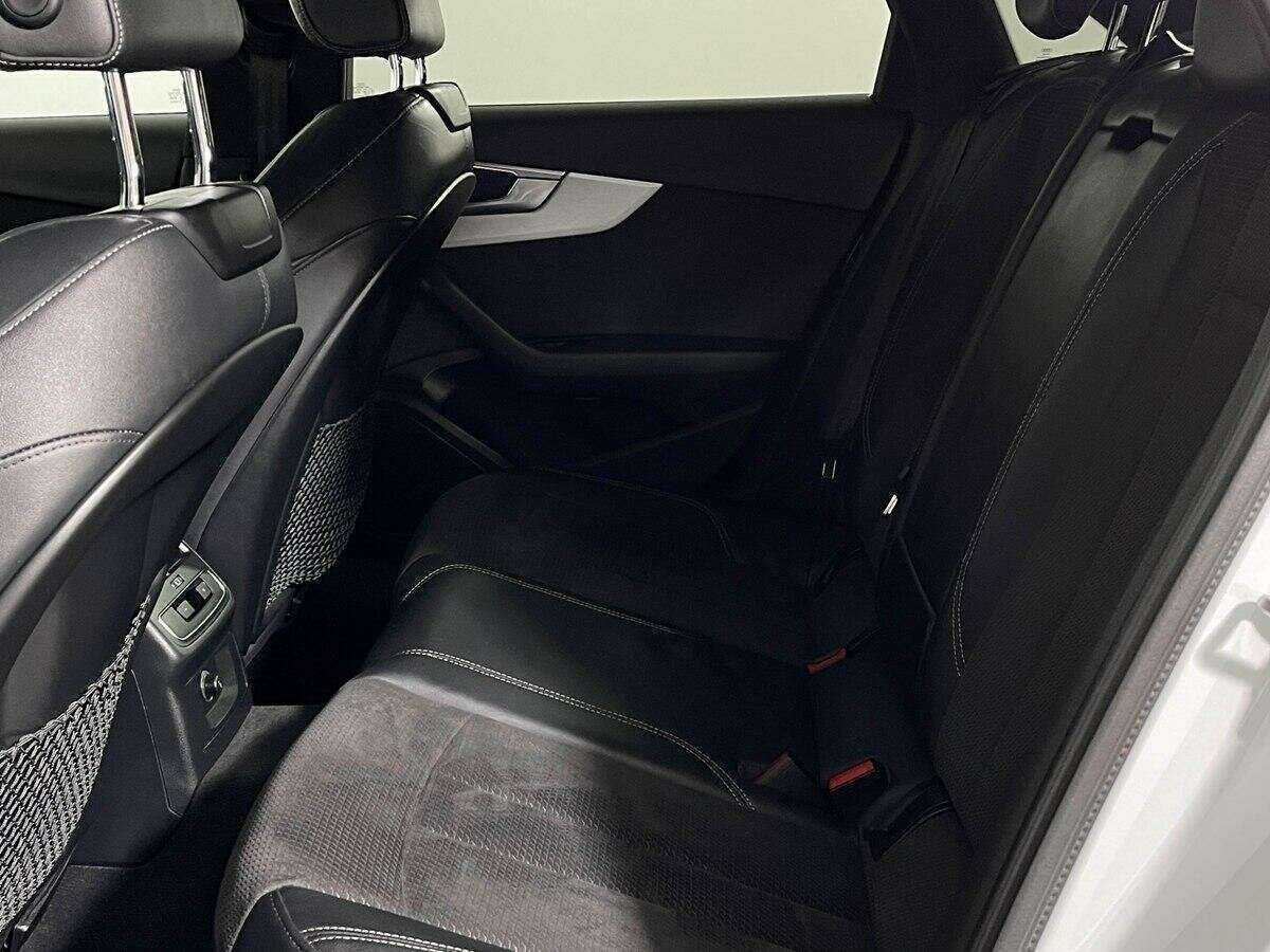Audi A4 2017 года с пробегом. Фото: #9
