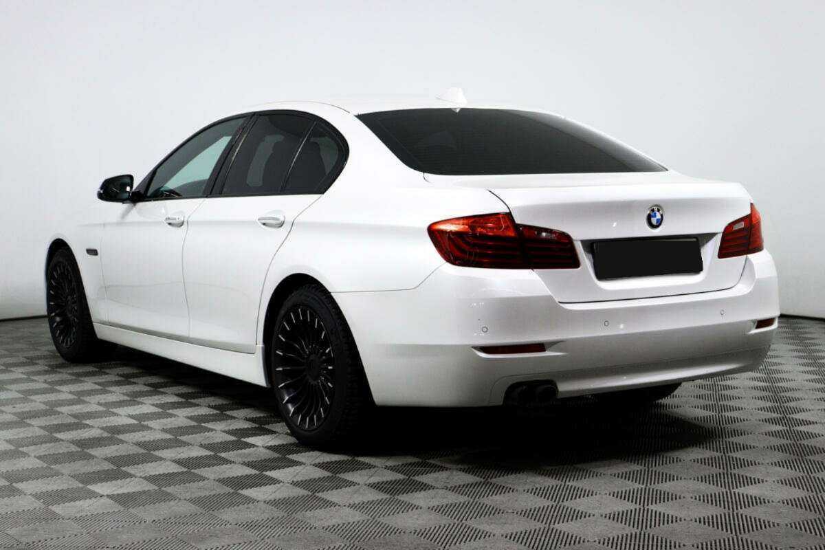 BMW 5 серии 2016 года с пробегом. Фото: #6