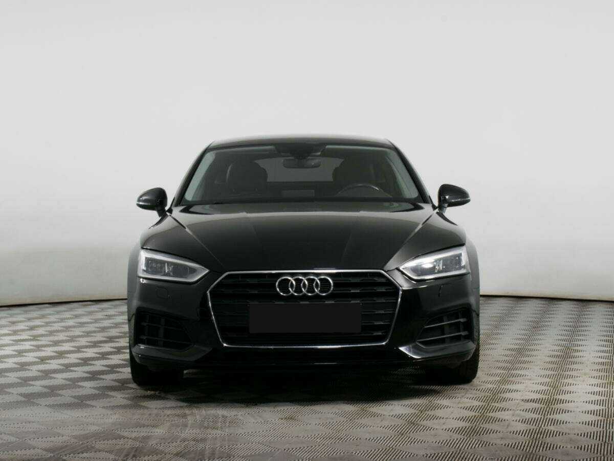 Audi A5 2017 года с пробегом. Фото: #1