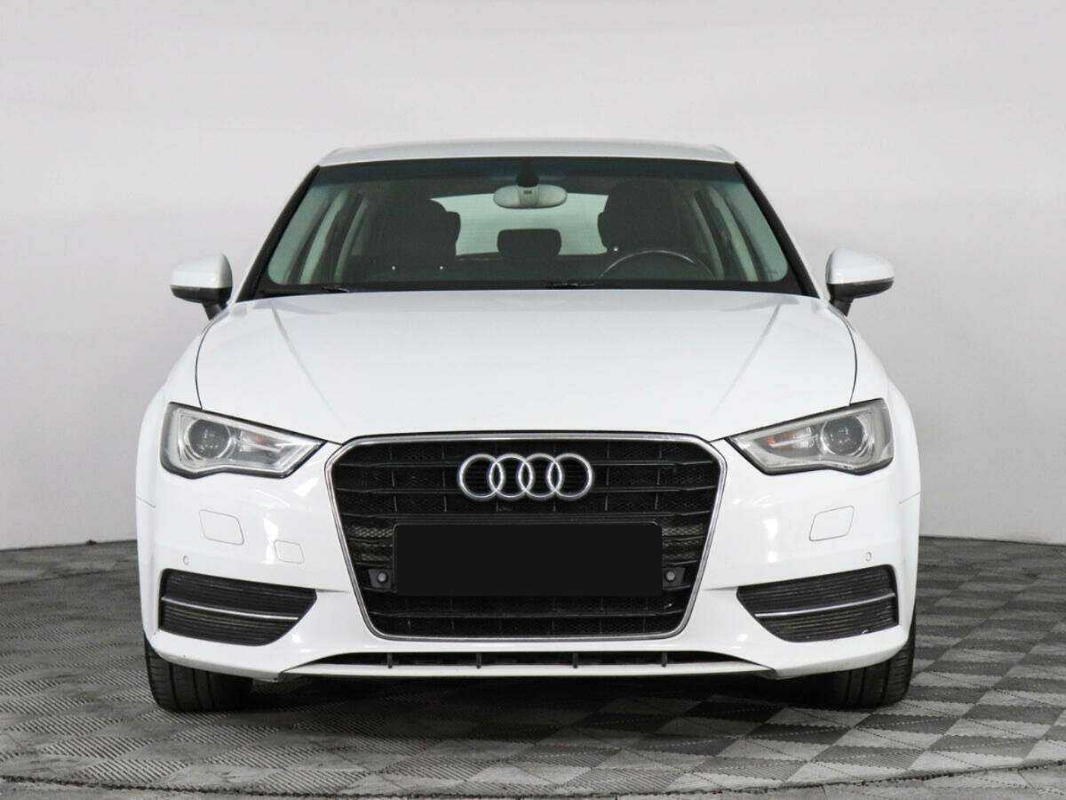 Audi A3 2015 года с пробегом. Фото: #1