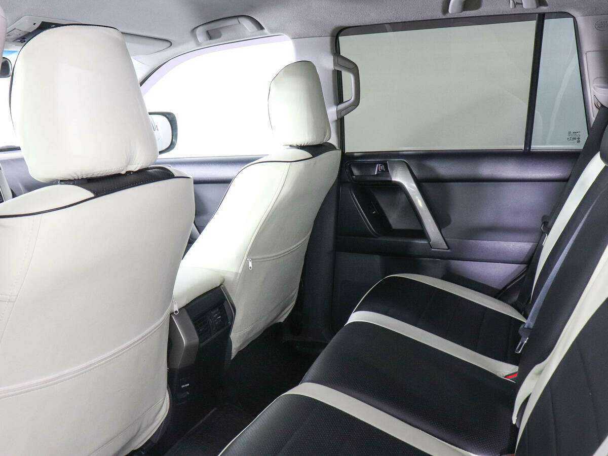 Toyota Land Cruiser Prado 2013 года с пробегом. Фото: #10