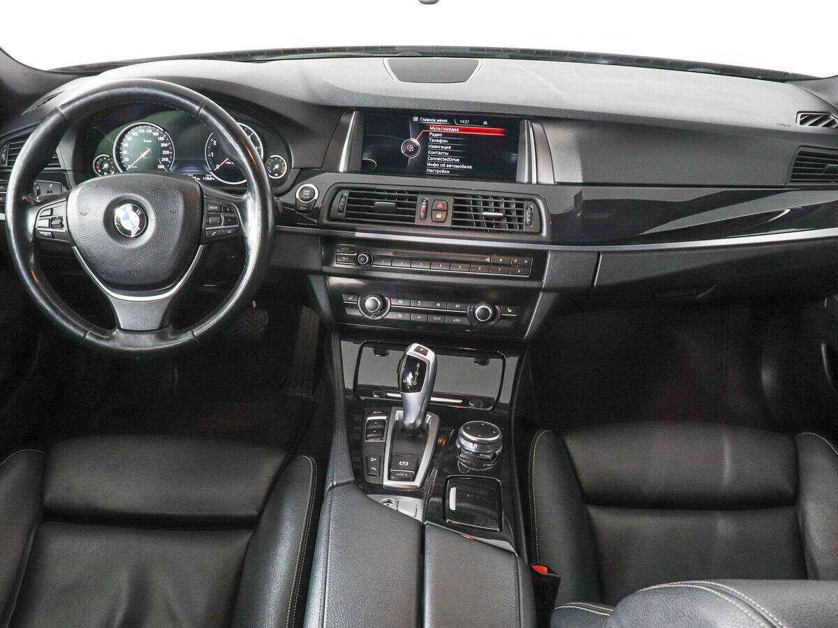 BMW 5 серии 2016 года с пробегом. Фото: #6