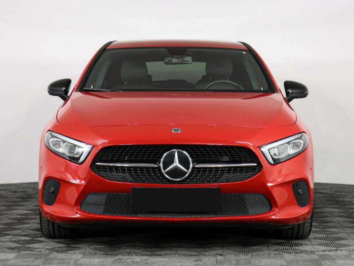 Mercedes-Benz A-Класс 2018 года с пробегом. Фото: #1