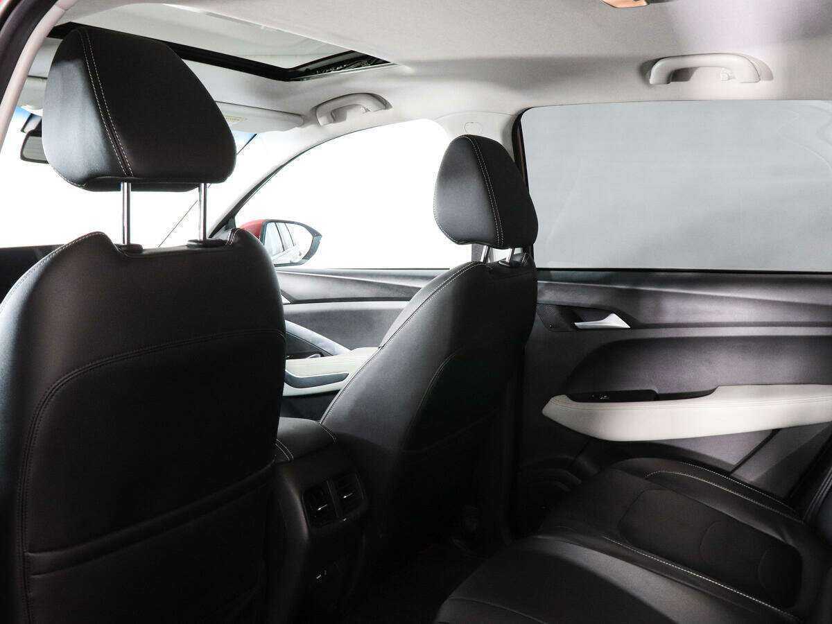 Б/У Шевроле Каптива 2022 года. Фото: #11